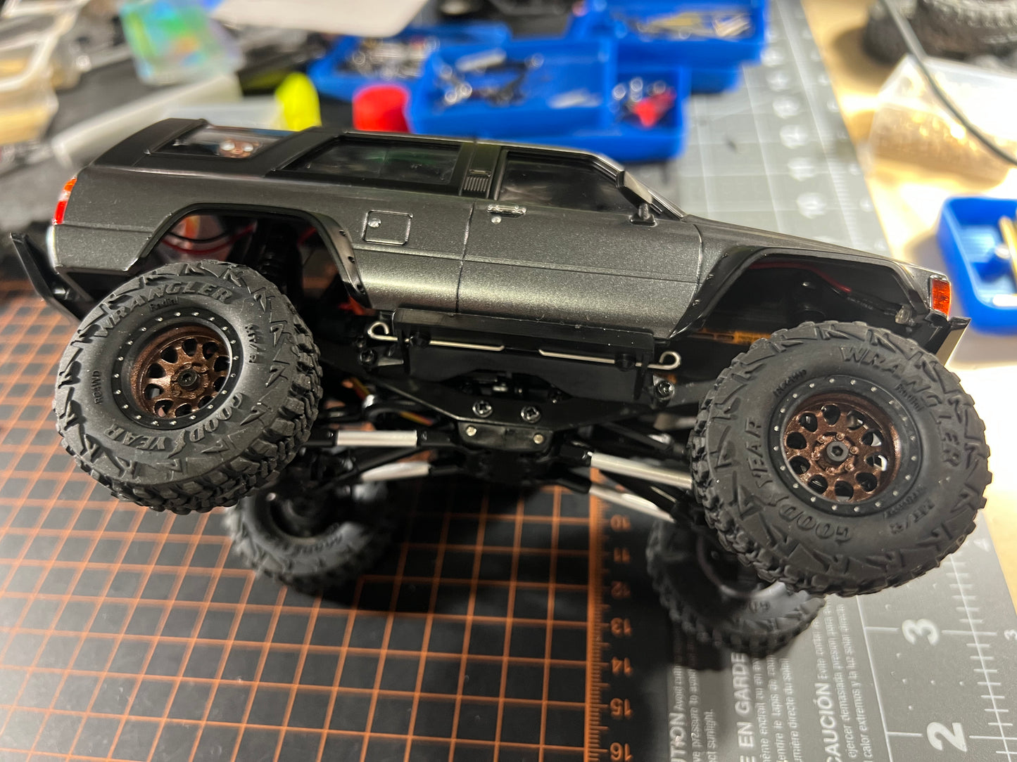 Mini Z 4x4 links